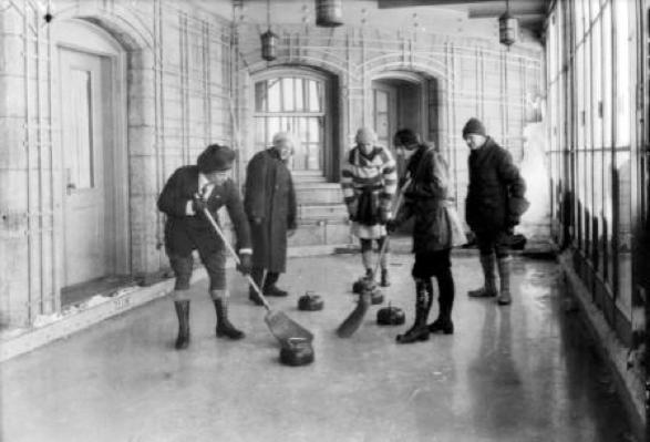 Histoire du Bonspiel